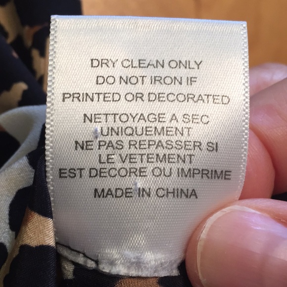 Equipment silk leopard print top, size M - Picture 5 of 5